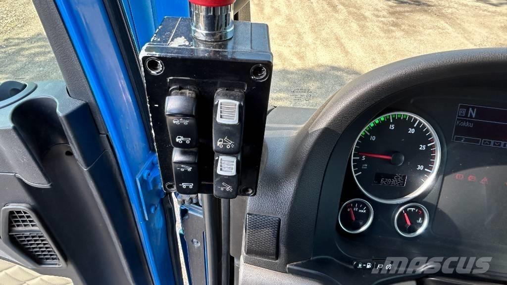 MAN TGX 35.480 Camion benne