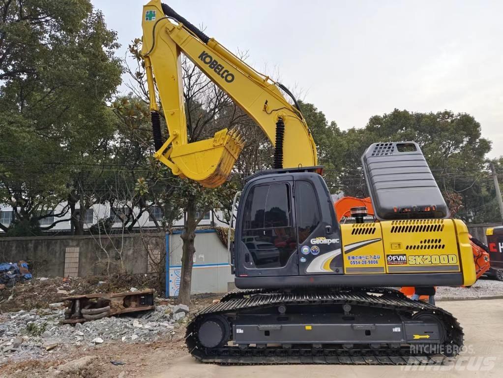 Kobelco SK200D Pelle sur chenilles