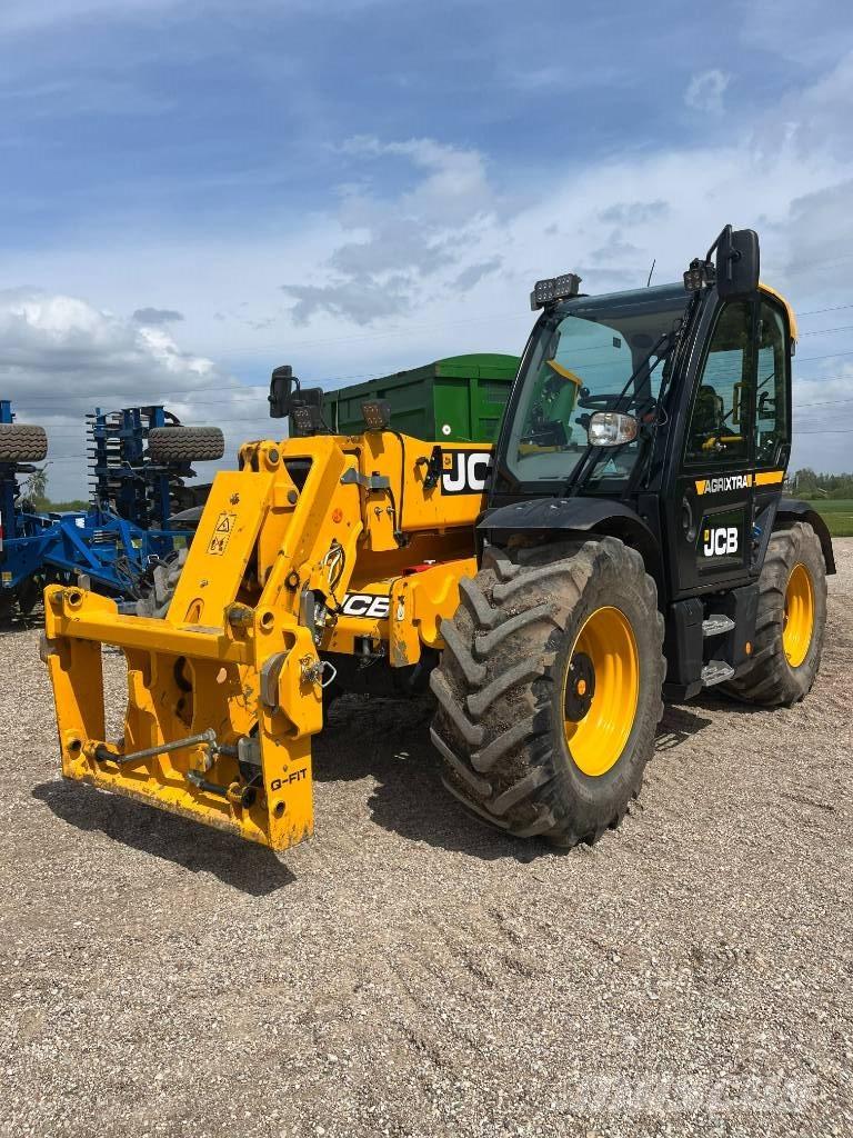 JCB Agri Xtra 542-70 Chargeur frontal, fourche