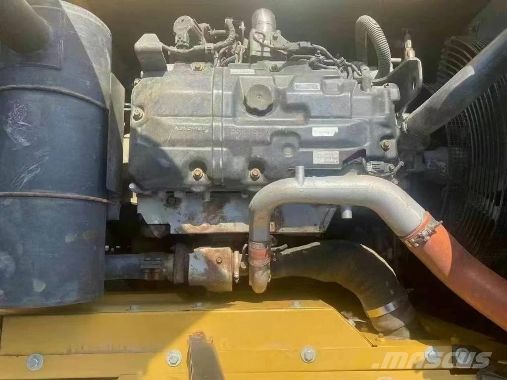 Sany SY 215 C Pelle sur chenilles