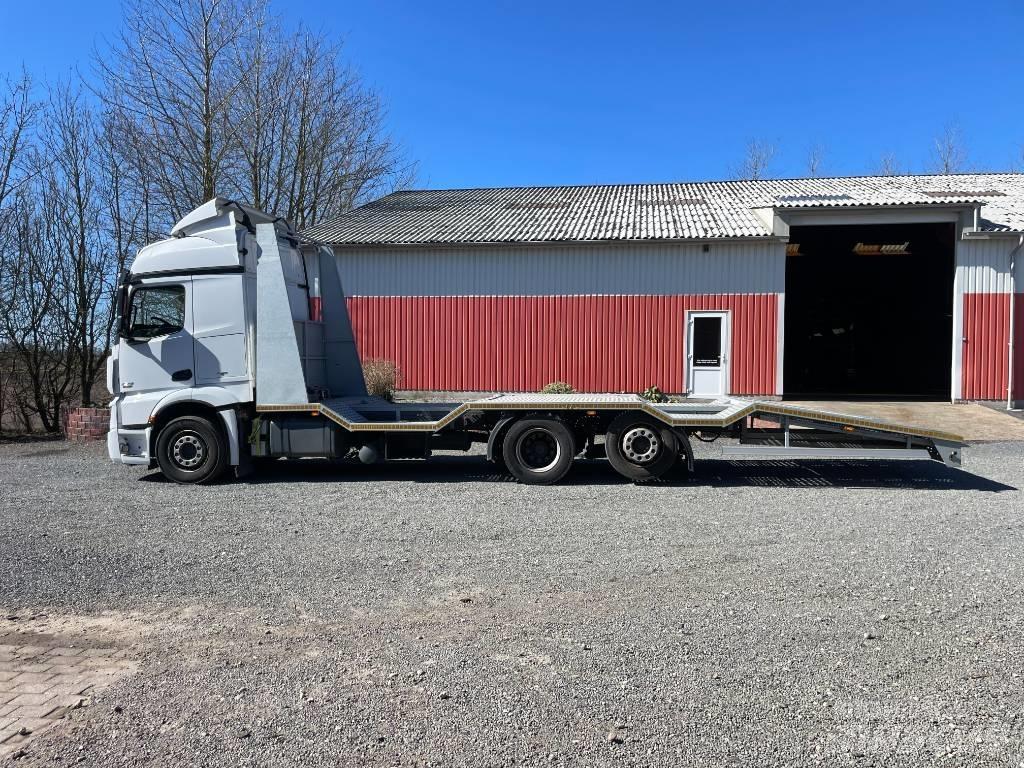 Mercedes-Benz 2551 Camion porte engin
