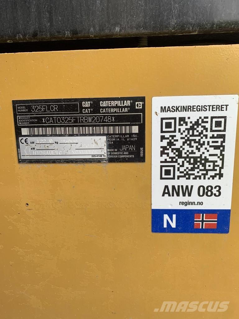 CAT 325F Pelle spéciale