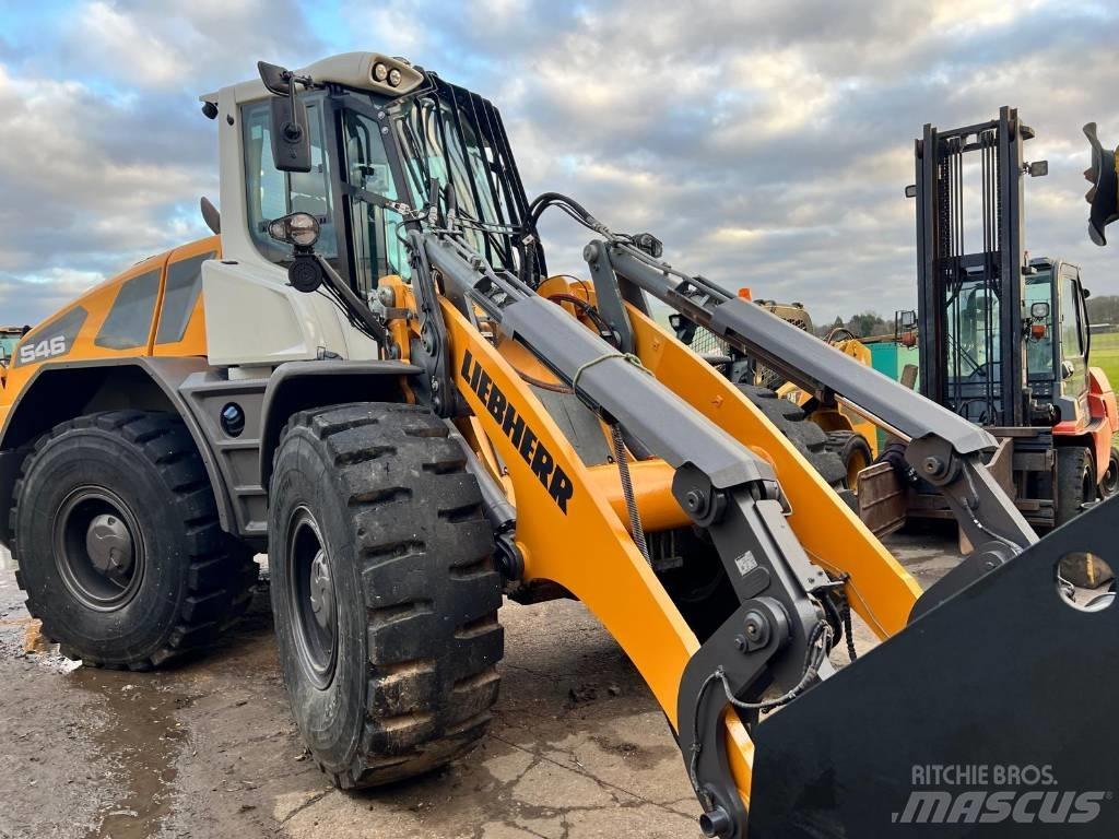 Liebherr L546 Chargeuse sur pneus