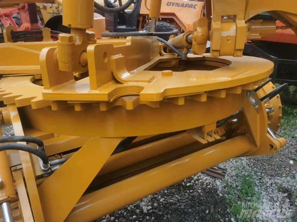 CAT 140 H Tractopelle