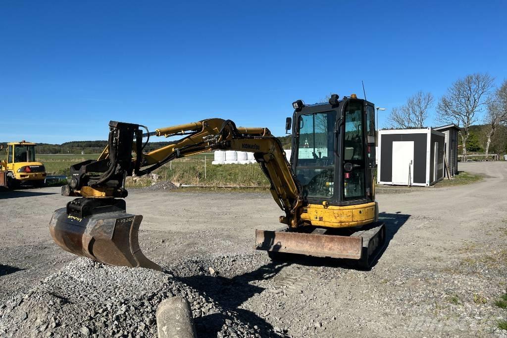 Komatsu PC 26 MR-3 Mini pelle < 7t