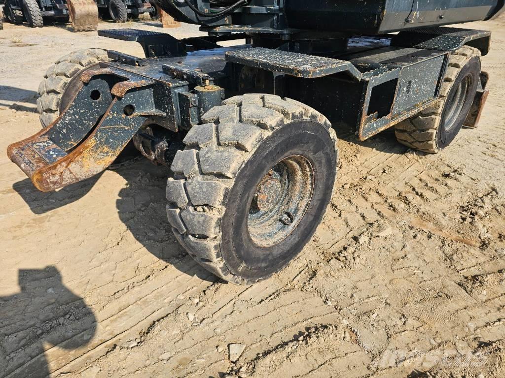 Hyundai HW 60 Eco Pelle sur pneus