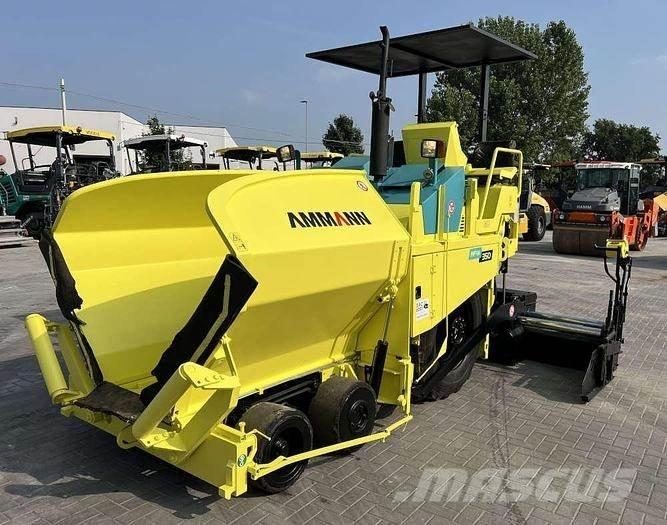 Ammann PW 350G Finisseur