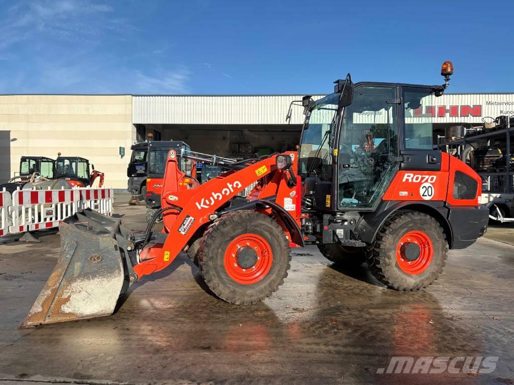 Kubota R 070 Chargeuse sur pneus