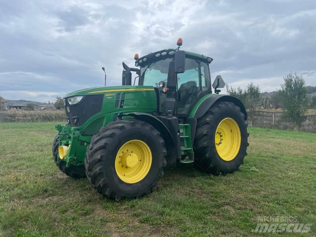 John Deere 6250 R Tracteur