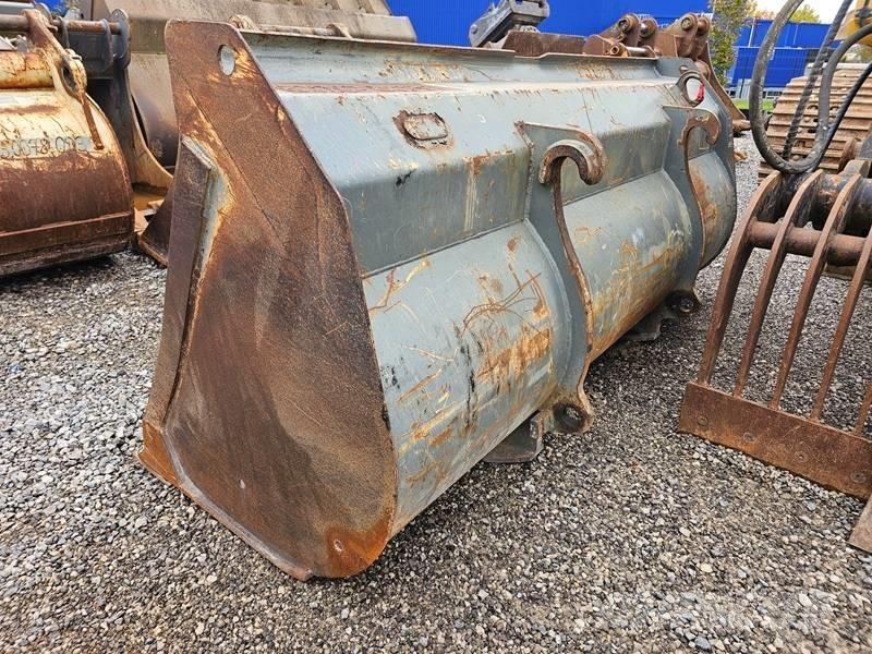 Liebherr L 514 Chargeuse sur pneus