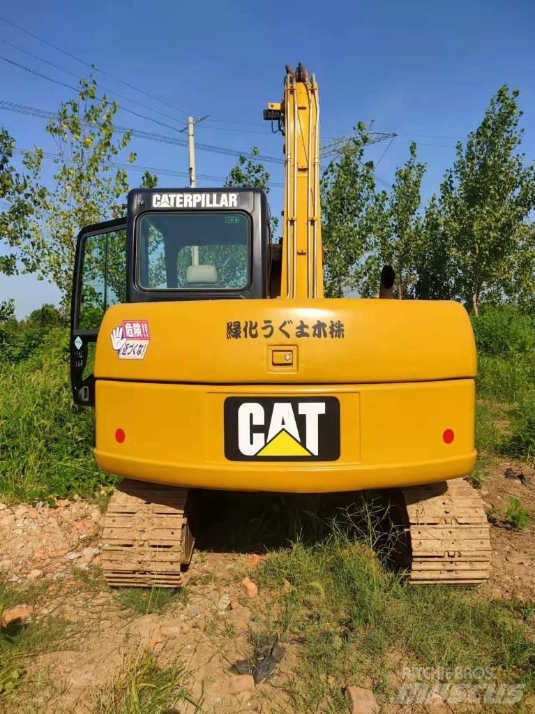 CAT 307D Pelle sur chenilles