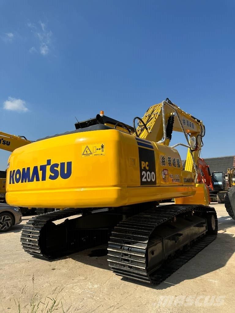 Komatsu PC 200-7 Pelle sur chenilles