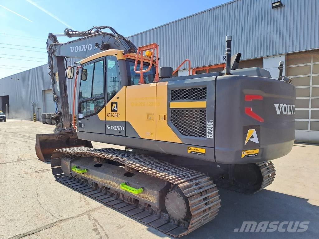 Volvo EC 220 EL Pelle sur chenilles