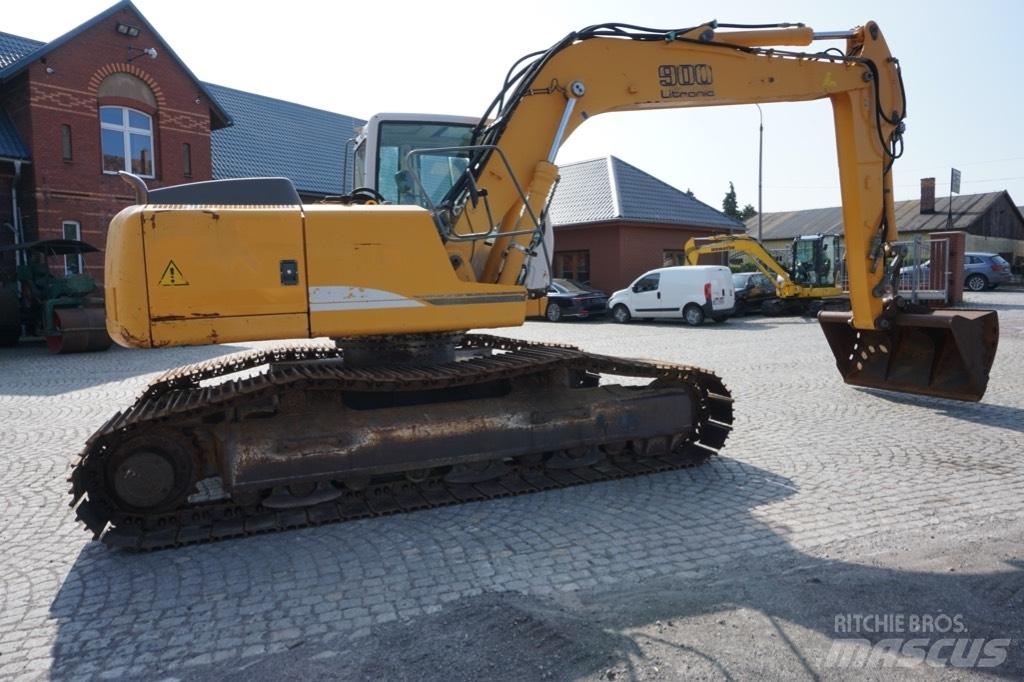 Liebherr R 900 C Pelle sur chenilles