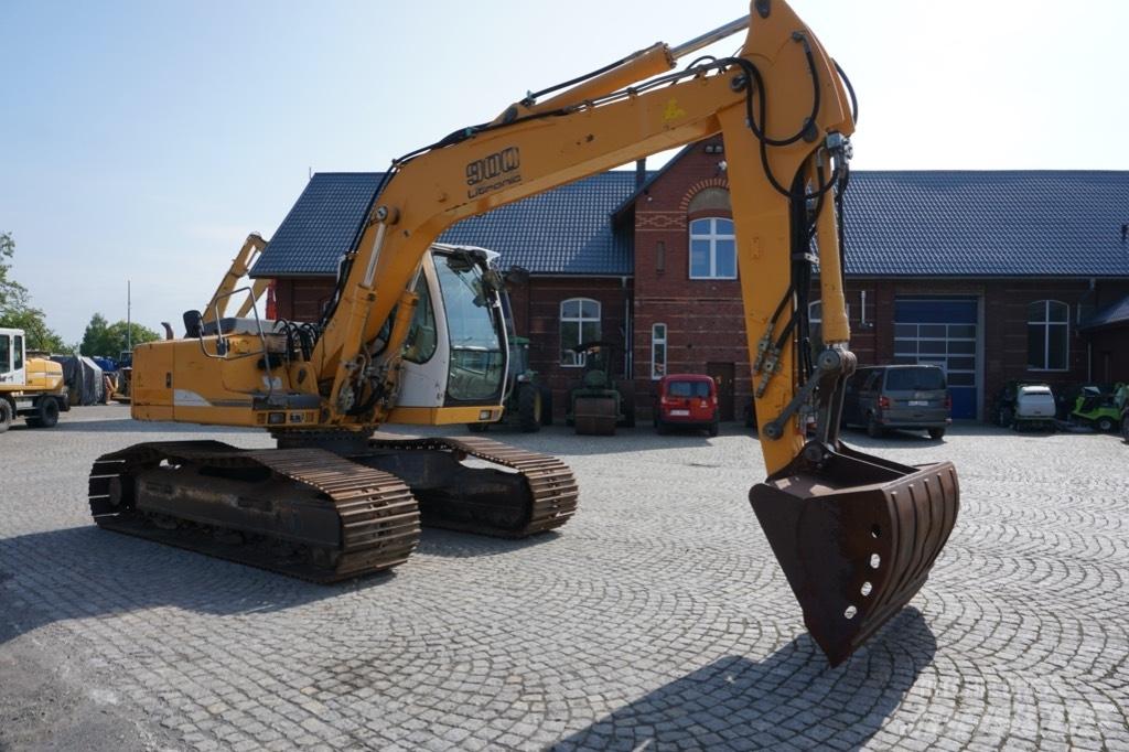 Liebherr R 900 C Pelle sur chenilles