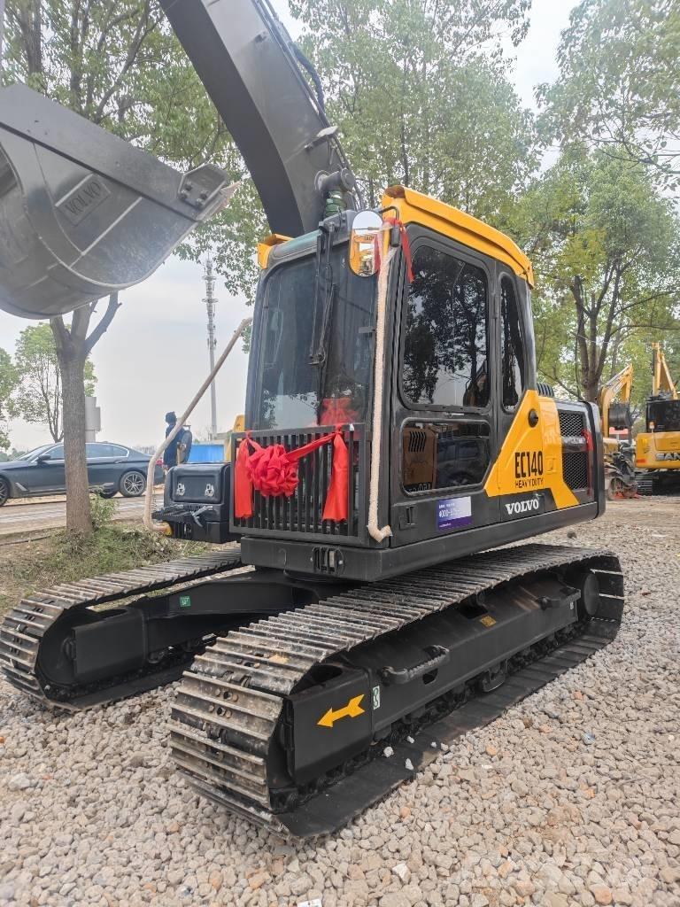 Volvo EC 140 DL Pelle sur chenilles