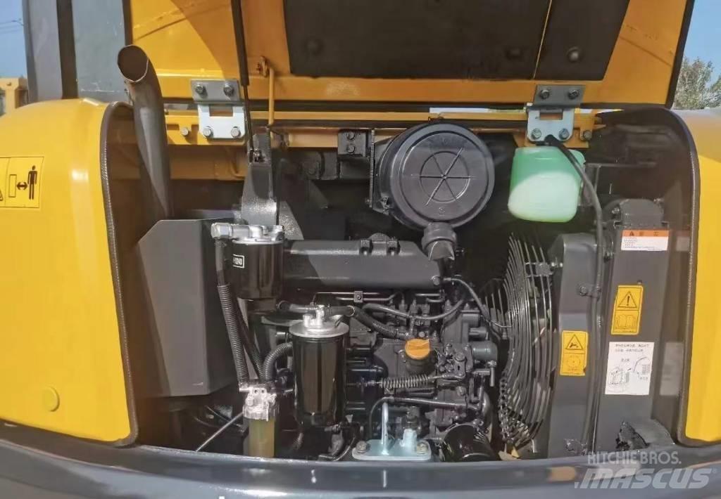 Komatsu PC 56 Mini pelle < 7t