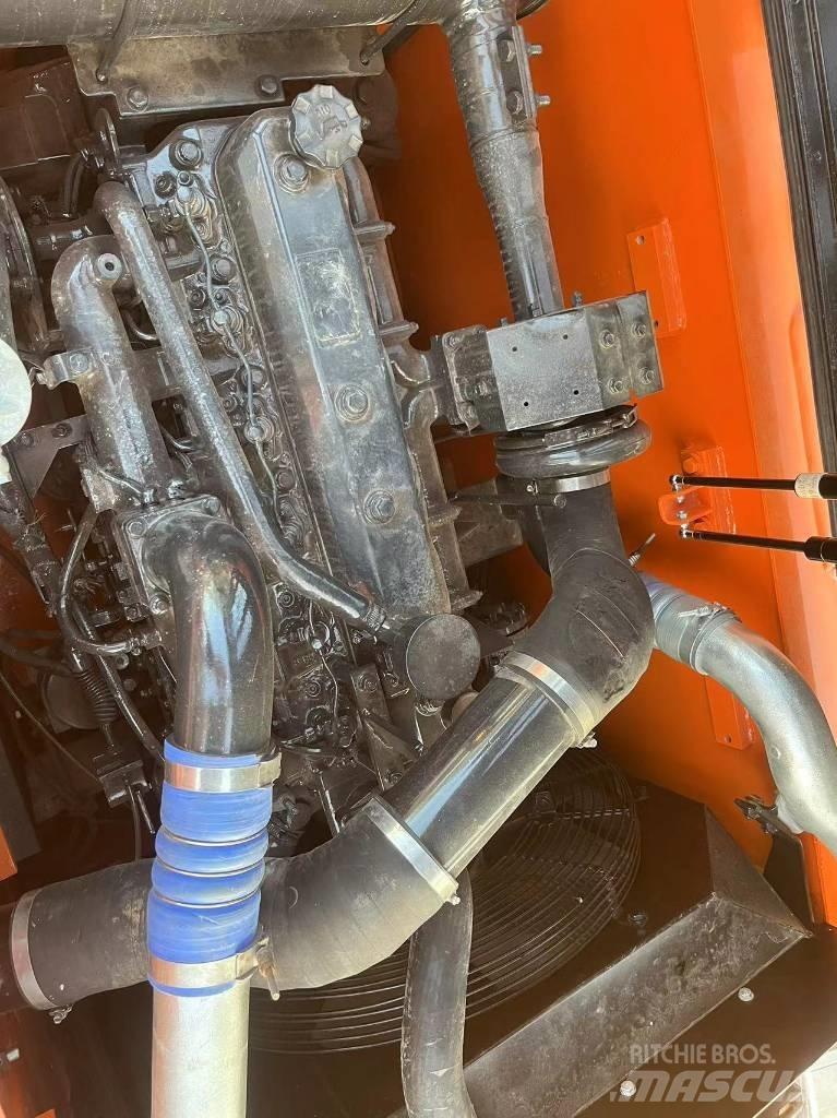Doosan DX225LC-9C Pelle sur chenilles