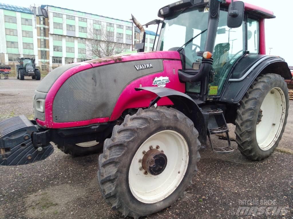 Valtra T 151 E Tracteur