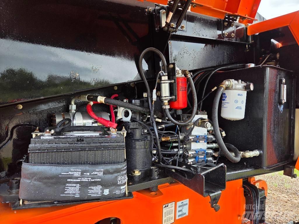 JLG 660 SJ Nacelles télescopiques