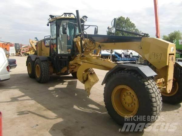 CAT 140M Niveleuse