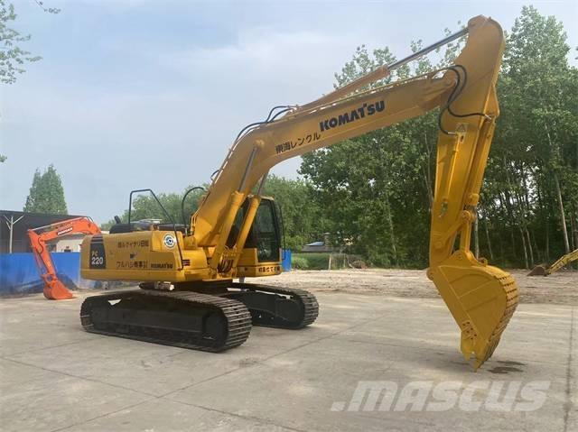 Komatsu PC 220-8 Pelle sur chenilles
