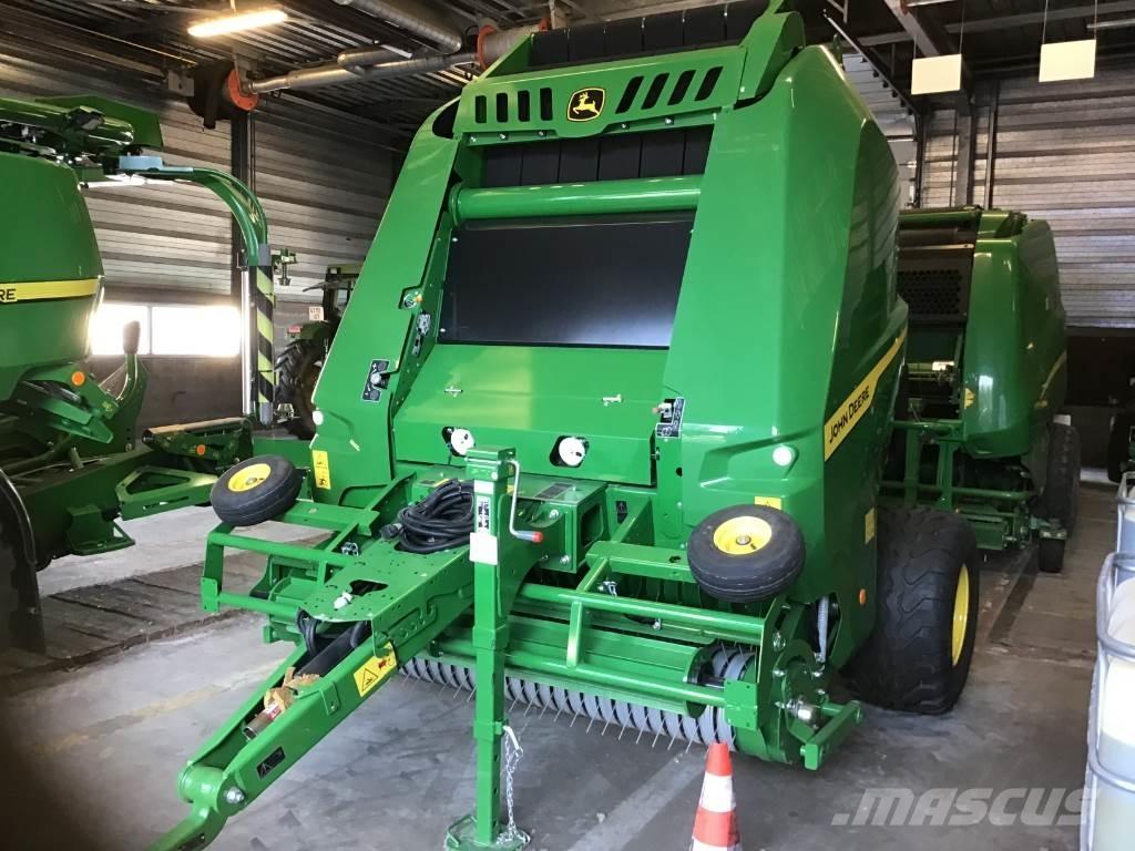 John Deere V461M Presse à balle ronde