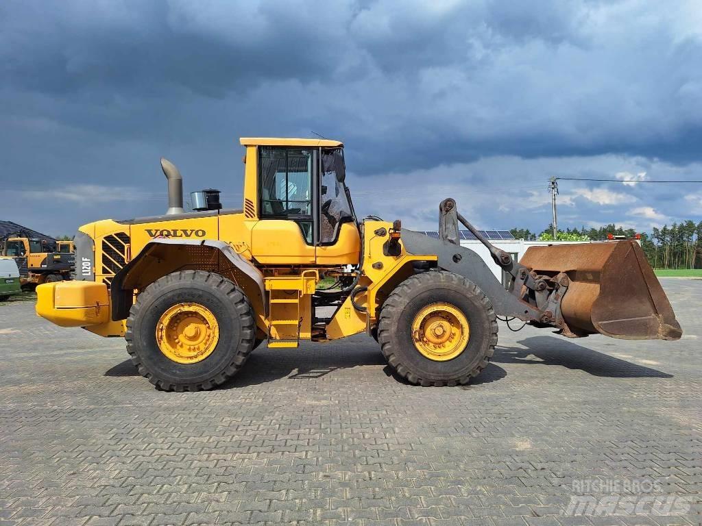 Volvo L 120 F Chargeuse sur pneus