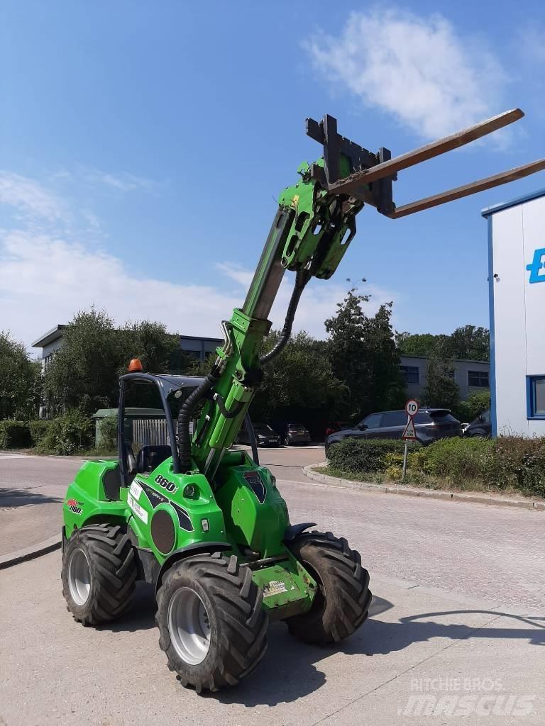 Avant 860 i Chargeuse multifonction