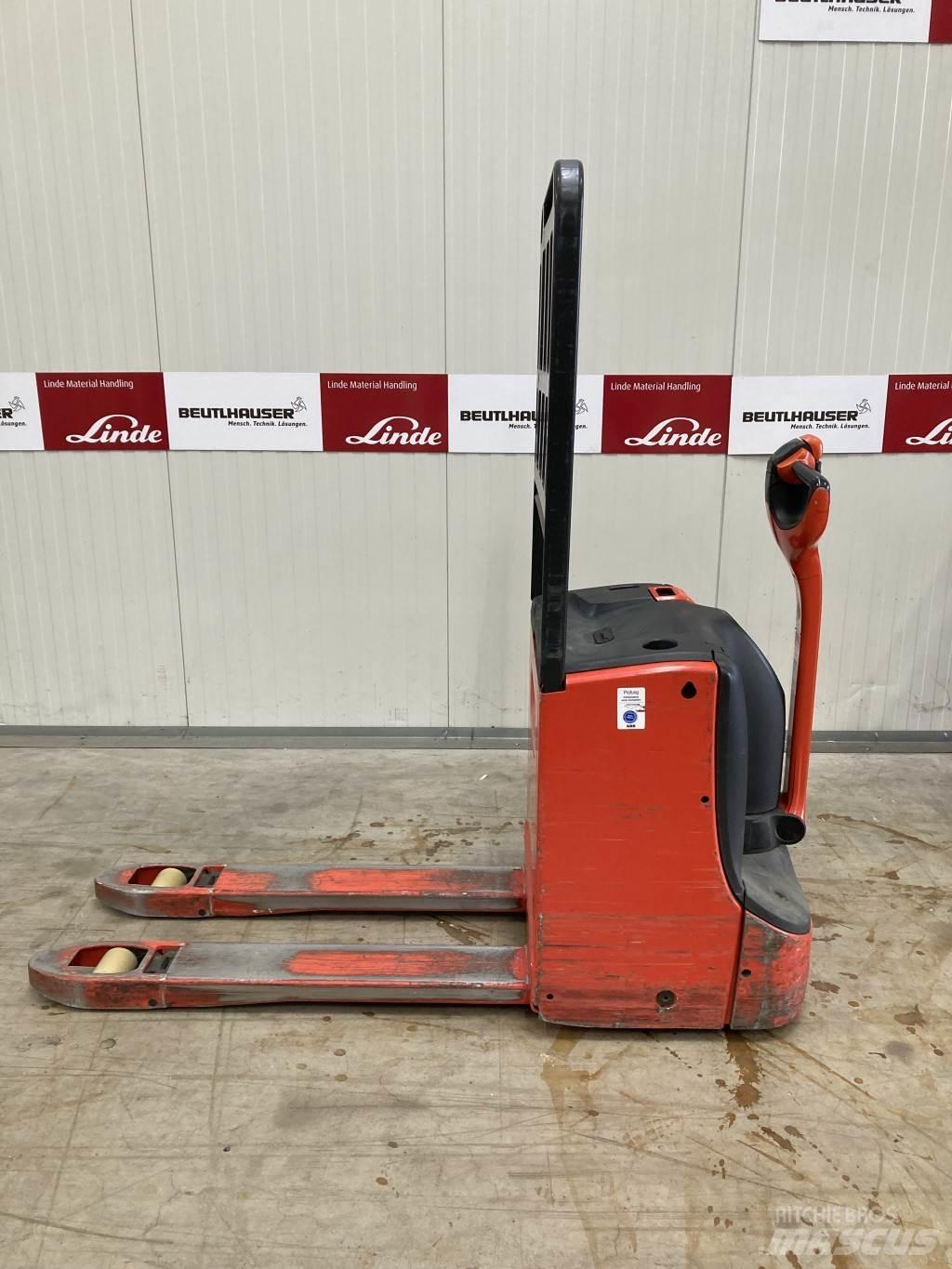 Linde T20 Transpalette accompagnant