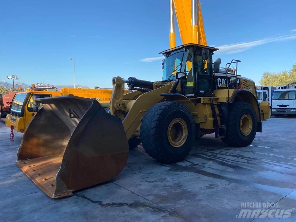 CAT 972M XE Chargeuse sur pneus