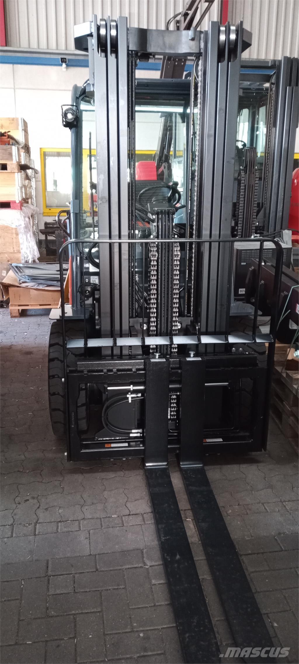 Toyota 02-8FGJF35 Chariots GPL