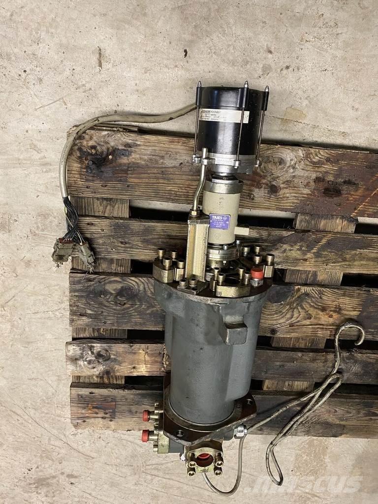 Liebherr A934C Hydraulique