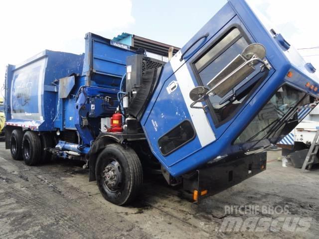 CCC LET Camion poubelle