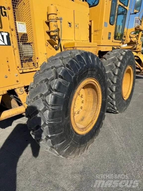 CAT 140G Niveleuse