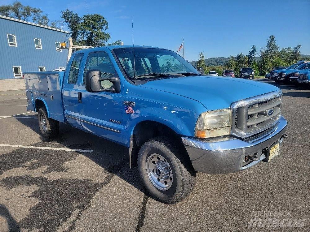 Ford F 350 XLT SD Utilitaire benne