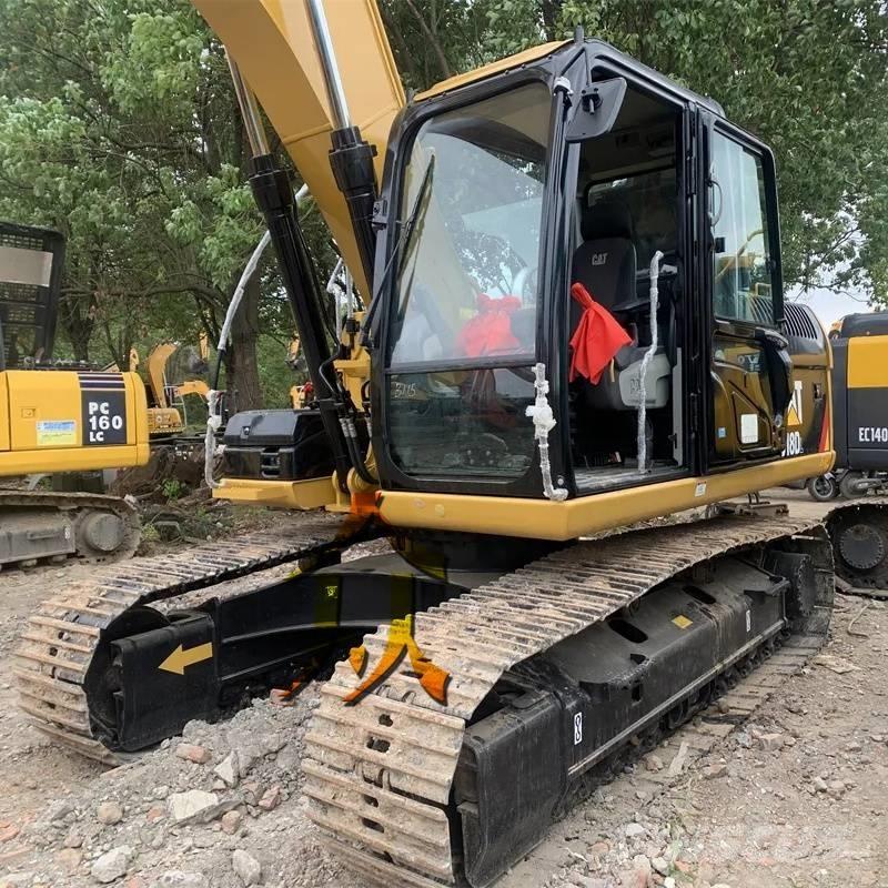 CAT 318 D Pelle sur chenilles