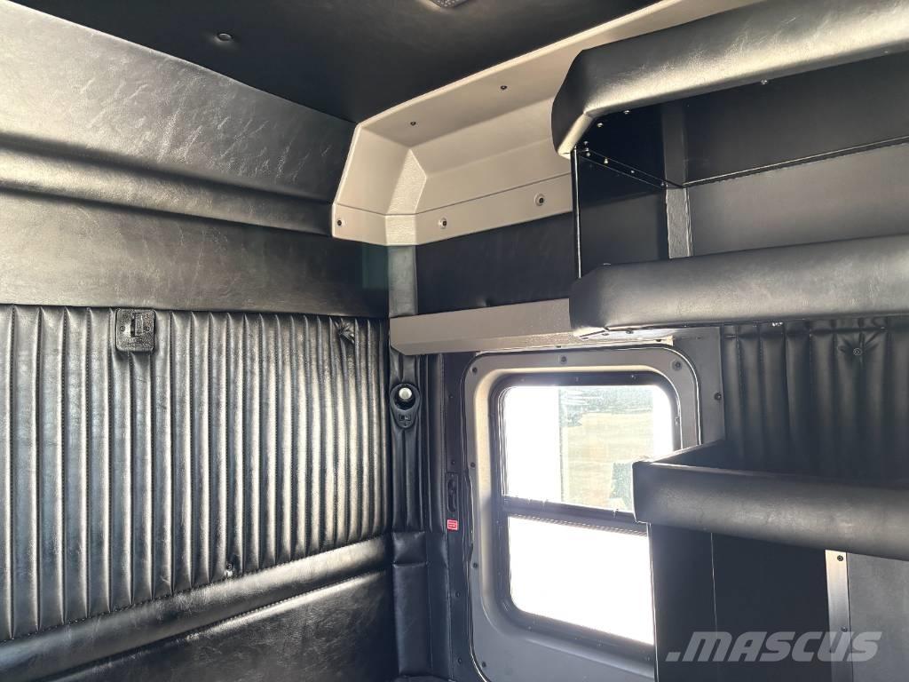 Kenworth W 900 Tracteur routier