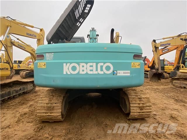 Kobelco SK 210 Pelle sur chenilles