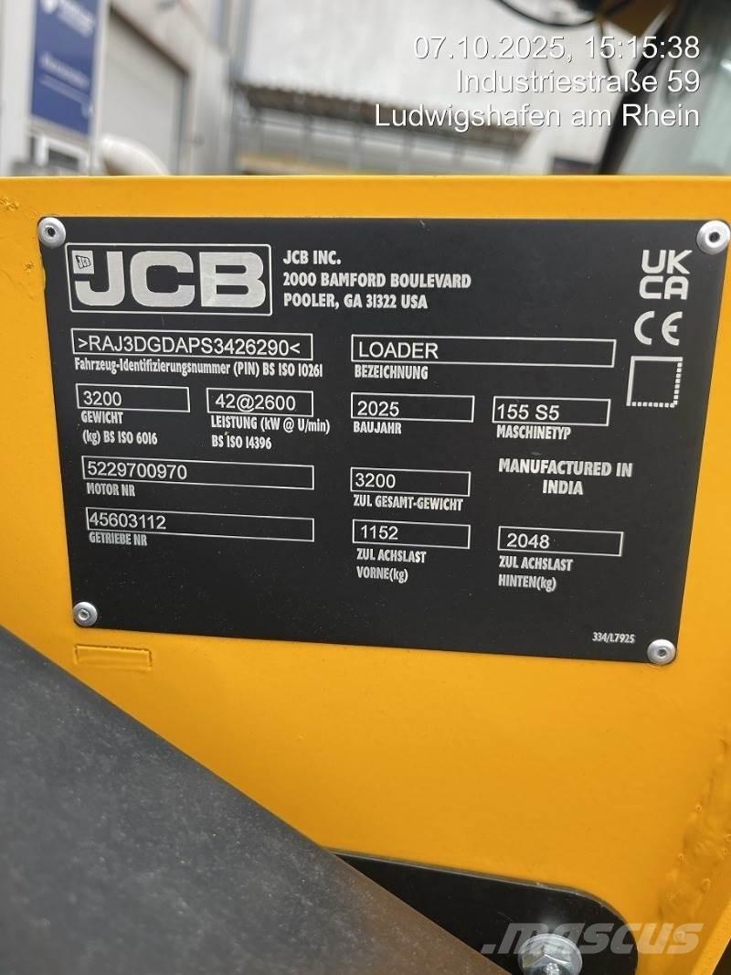 JCB 155 Chargeuse compacte