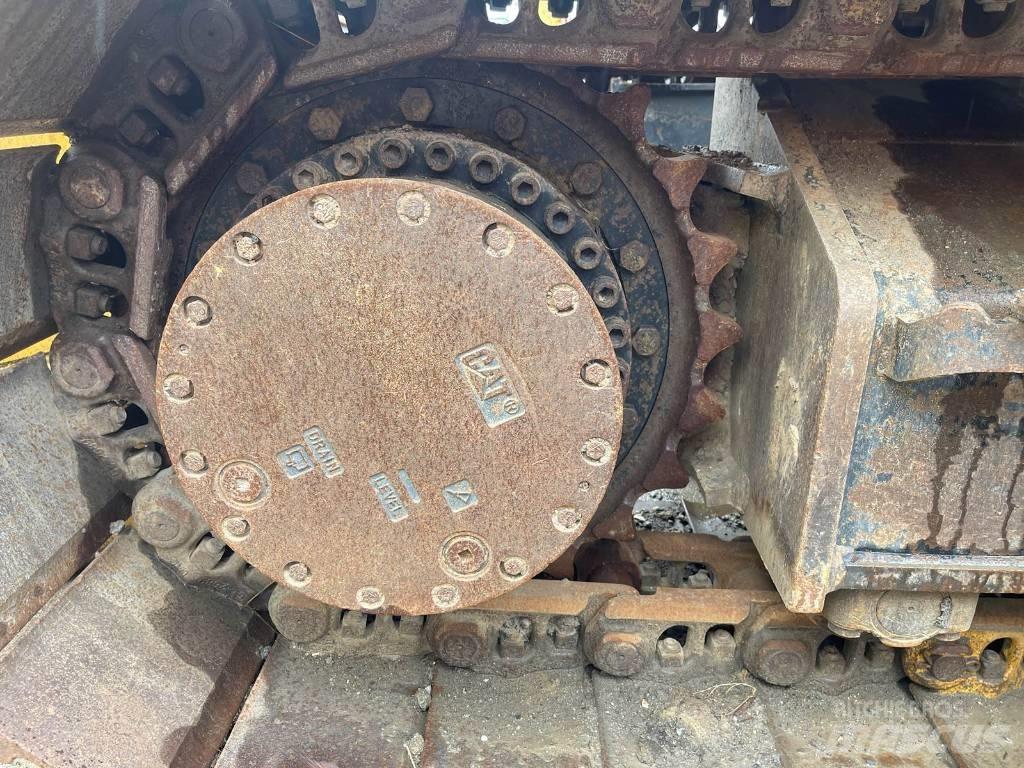 CAT 328 D LCR Pelle sur chenilles