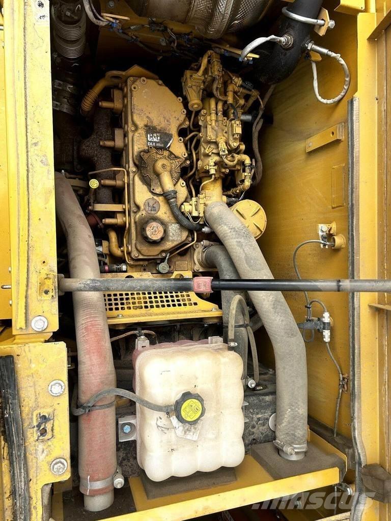 CAT 313FL Pelle sur chenilles