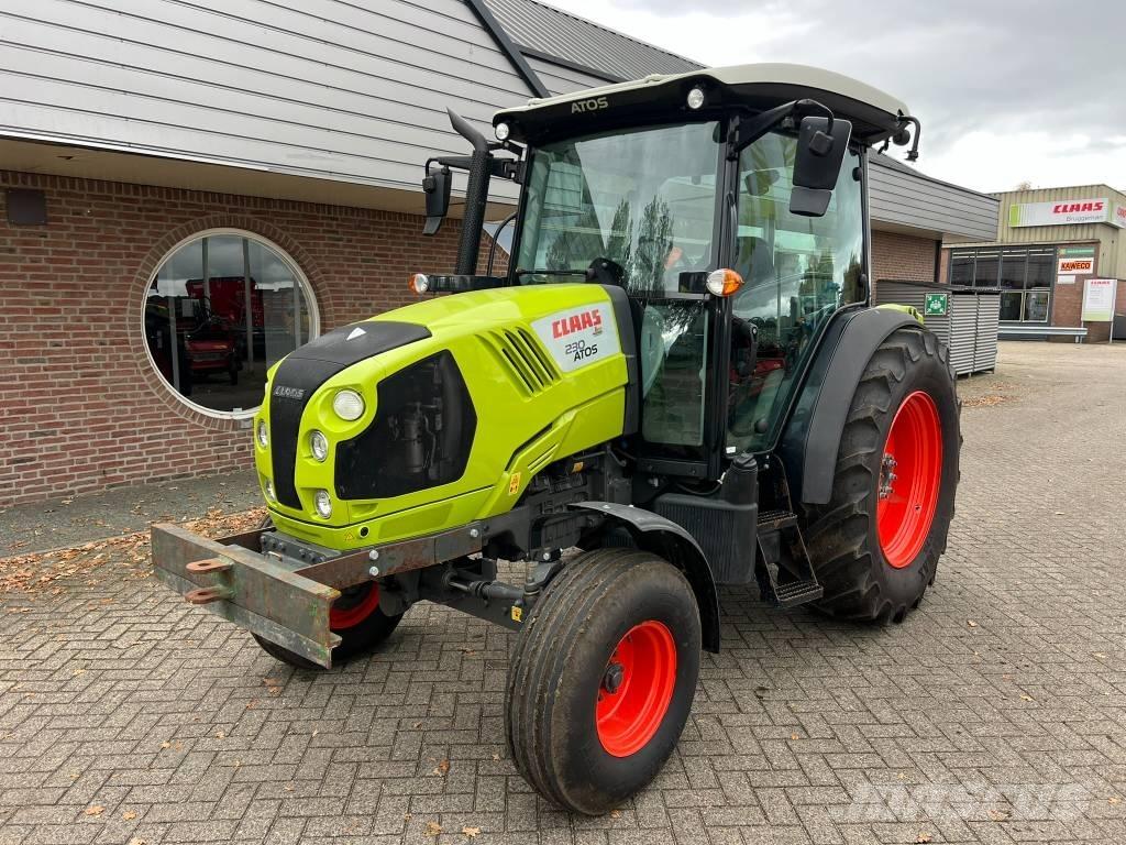 CLAAS Atos 230 Tracteur