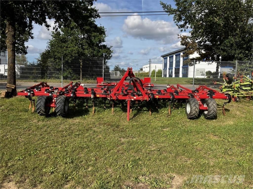 Horsch Finer 7 SL Déchaumeur, cultivateur