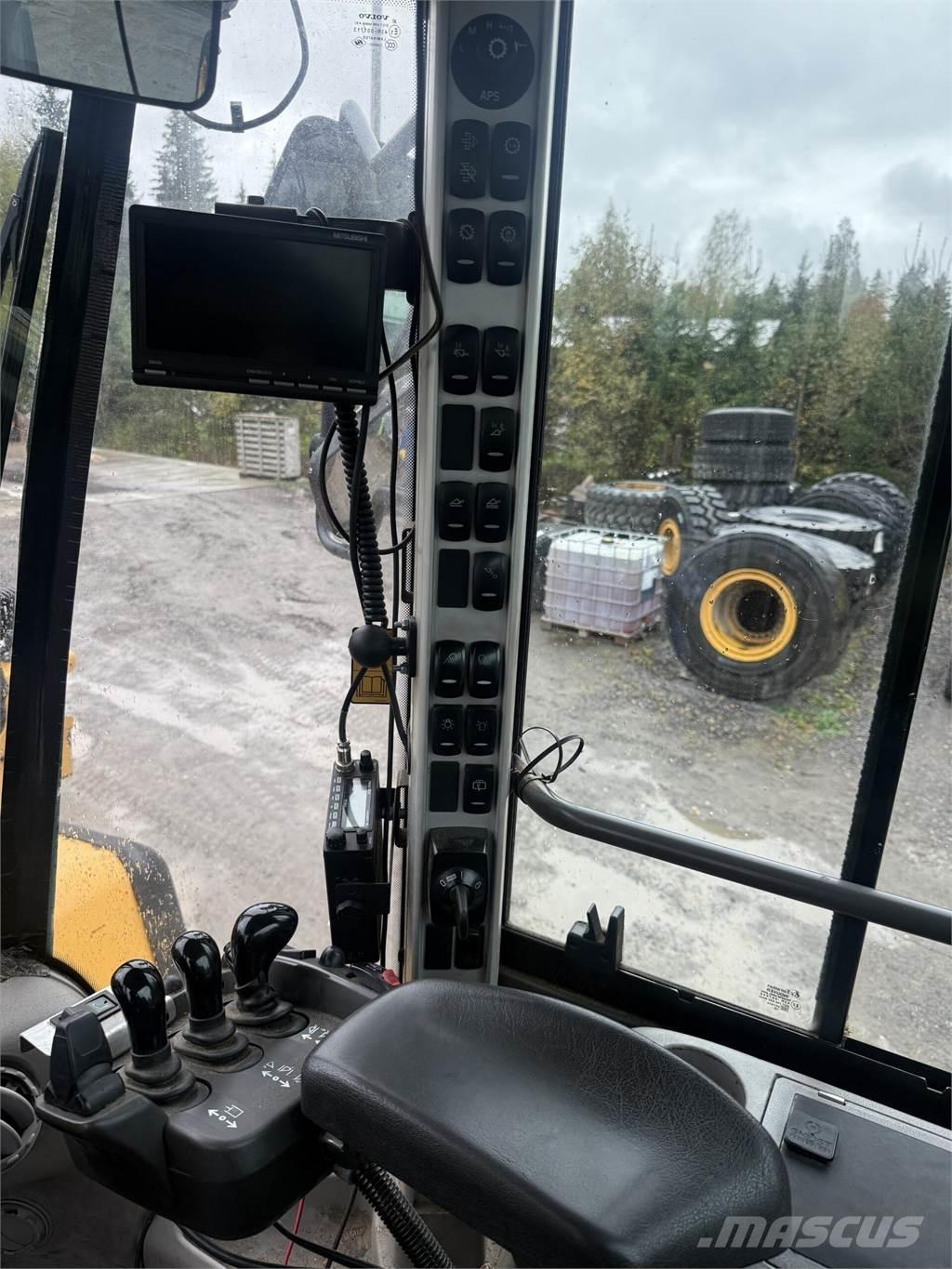 Volvo L180G Chargeuse sur pneus