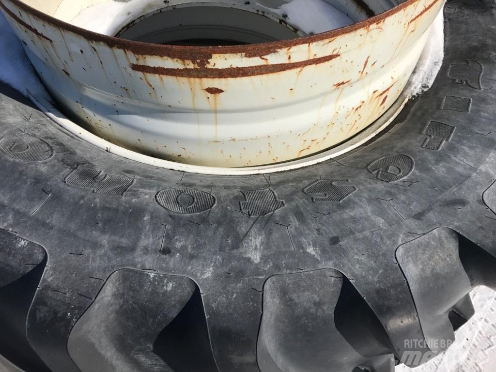 Firestone 620/70R42 Pneus, roues et jantes