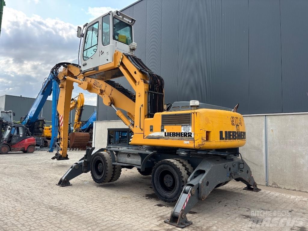 Liebherr A 904 C HD Pelle à déchets