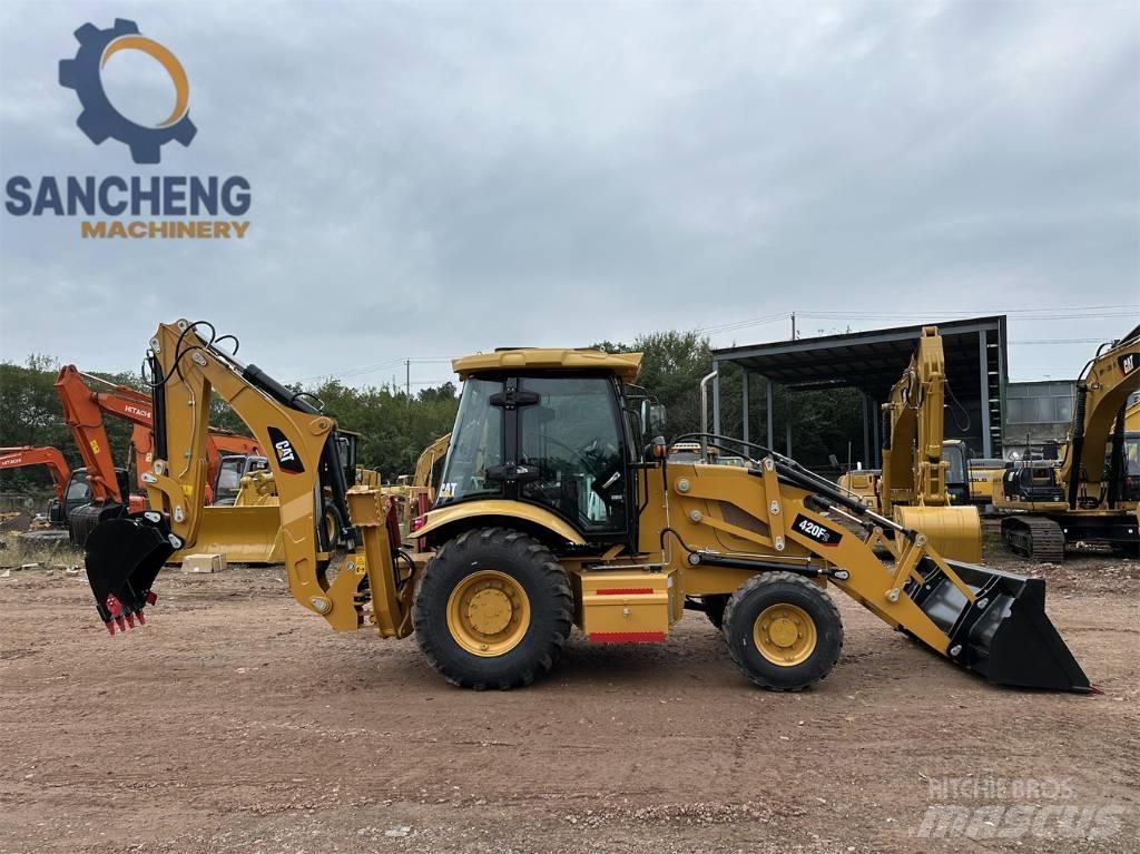 CAT 420 F Tractopelle