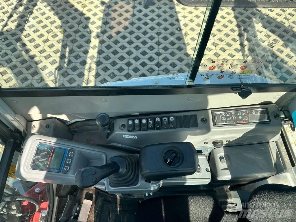 Takeuchi TB325R V1 Mini pelle < 7t
