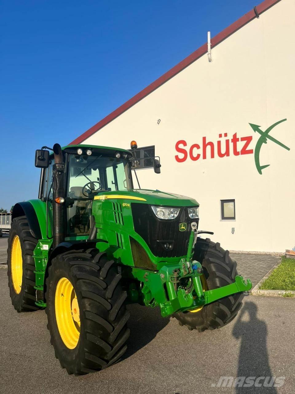 John Deere 6170M Tracteur